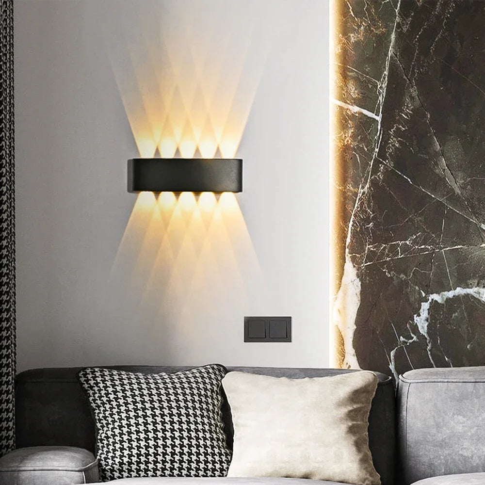 IP65 Αδιάβροχο Φωτιστικό Τοίχου Μοντέρνα LED Φωτιστικά Τοίχου για Εξωτερικό Κήπο Απλίκα Διακόσμηση Σαλονιού Φόντο Μαύρος Προβολέας Φωτισμού