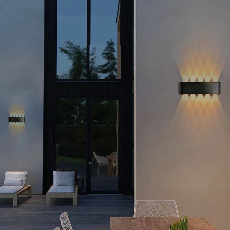 IP65 Αδιάβροχο Φωτιστικό Τοίχου Μοντέρνα LED Φωτιστικά Τοίχου για Εξωτερικό Κήπο Απλίκα Διακόσμηση Σαλονιού Φόντο Μαύρος Προβολέας Φωτισμού