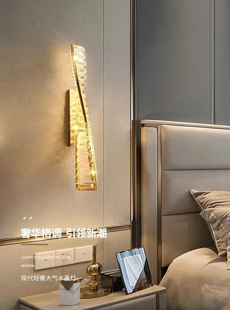 Modern Bedside Led Wall Lamp Luxury Lustre Crystal Wall Scones Gold Metal Sofaside Mounted Lamp Home Decor Indoor Light Fixture